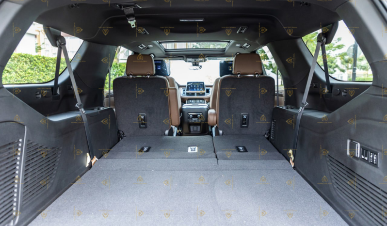 Chevrolet Suburban High Country full