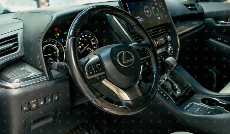 Lexus LM 300H 2021 Black full