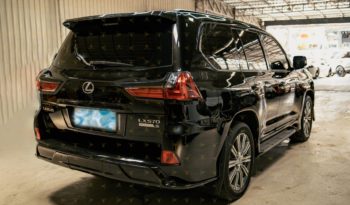Lexus LX570 2016 Black full