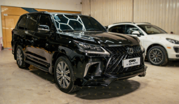 Lexus LX570 2016 Black full
