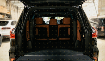 Lexus LX570 2016 Black full