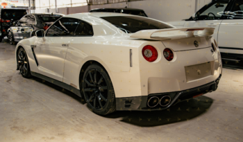 Nissan GT-R 2013 White full