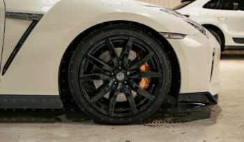 Nissan GT-R 2013 White full
