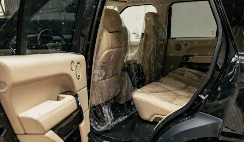 Range Rover HSE Black full