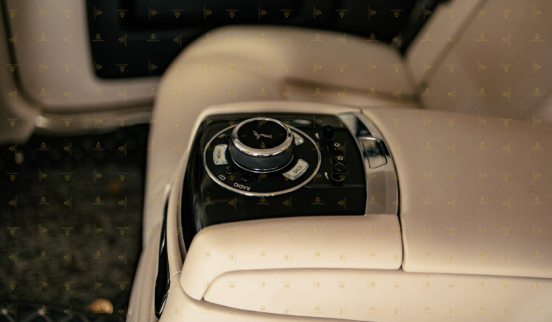 Rolls Royce Ghost 2015 full