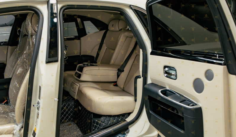 Rolls Royce Ghost 2015 full
