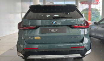 X1 sDrive18i xLine 2023 full
