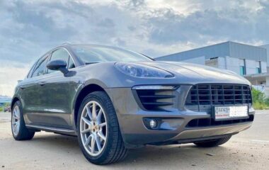 2015 Porsche Macan S