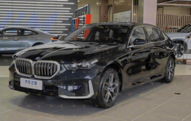 2024 BMW i5 eDrive 35L – New