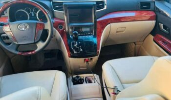 2011 Toyota Alphard full