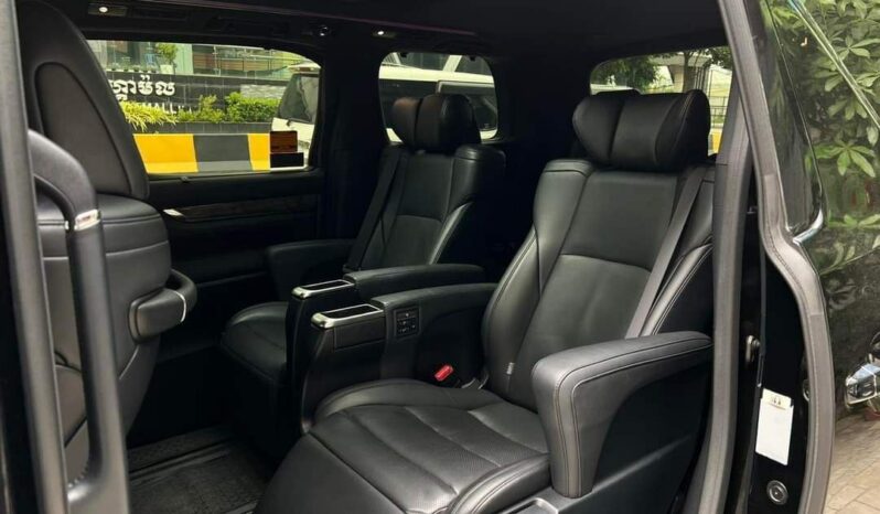 2022 Toyota Alphard full